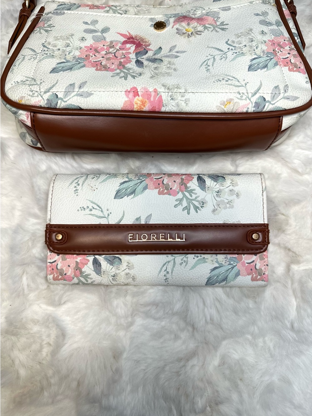 Two Piece Set- Floral Print White & Brown Shoulder Bag & Wallet - Women’s - Picture 2 of 5